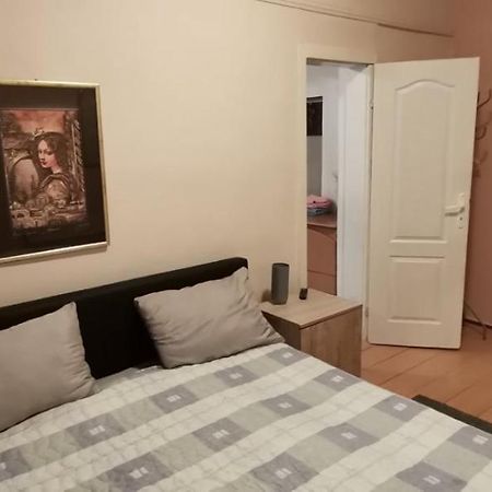Krin Apartman Суботиця Екстер'єр фото